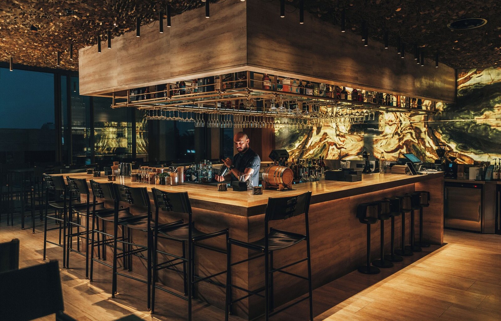 M Boutique Hotel, eat & drink