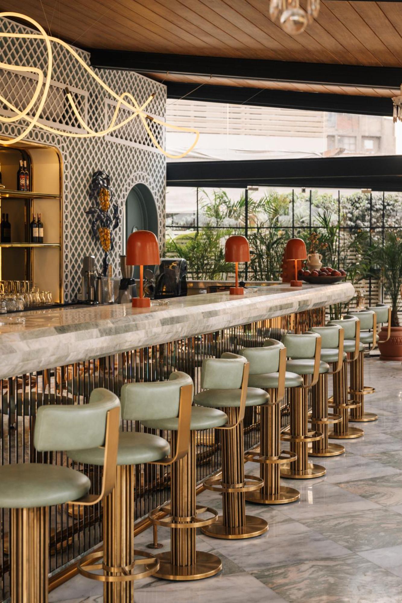 Mazeej Balad, eat & drink