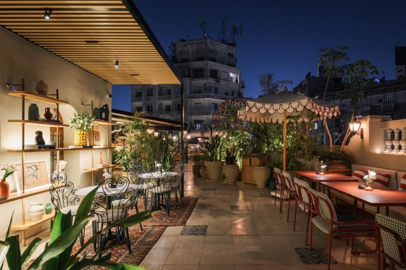 Mazeej Balad, eat & drink
