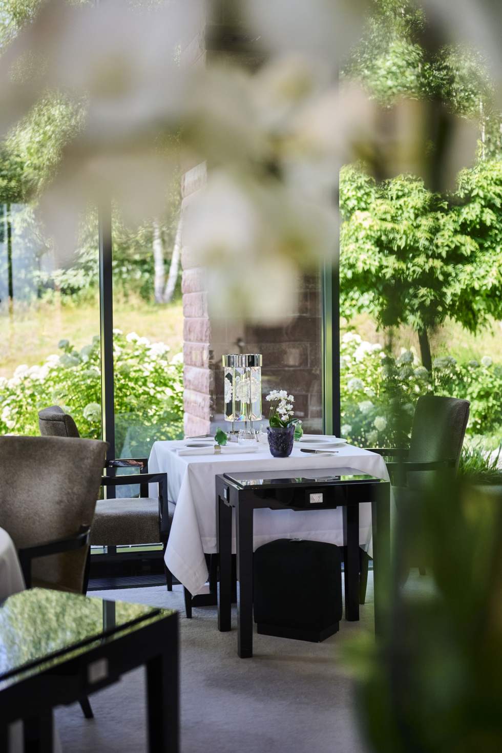 Hotel Villa René Lalique, restaurant villa rené lalique