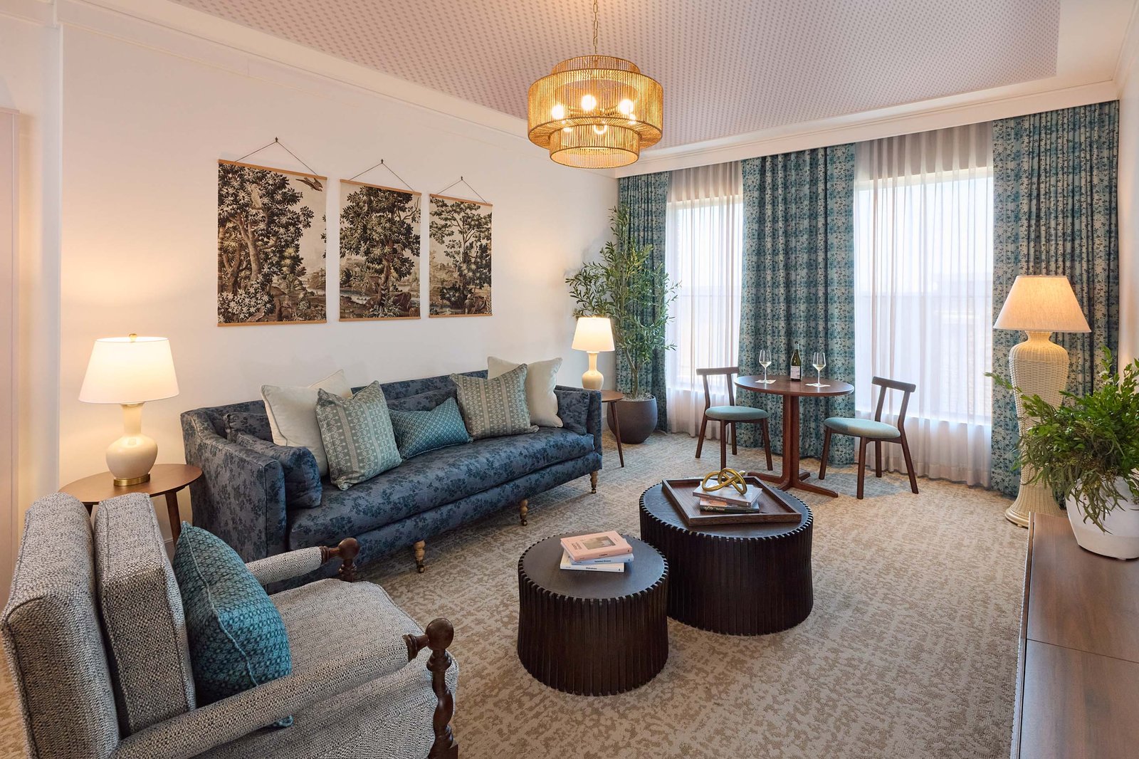 The Loutrel, rooms