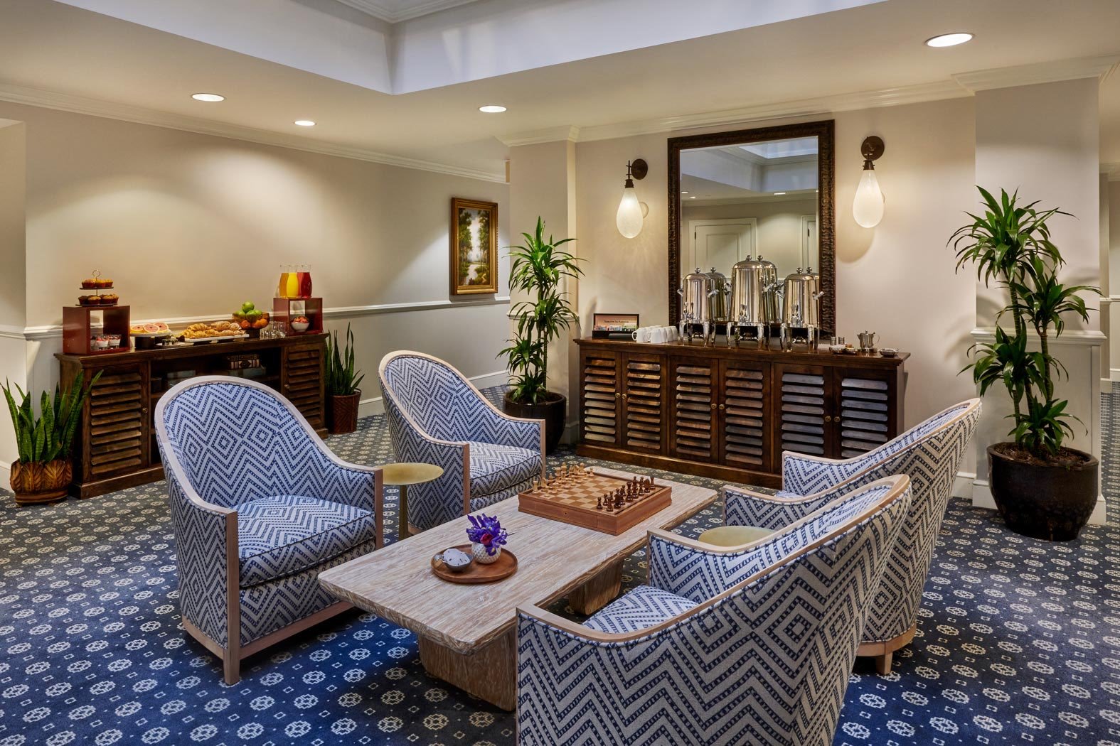 HarbourView Inn, vibe