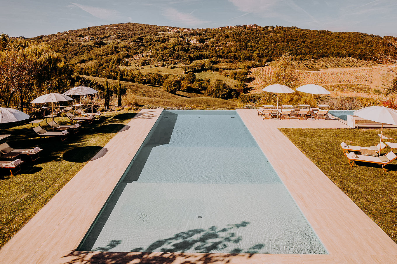 Lupaia, the pool