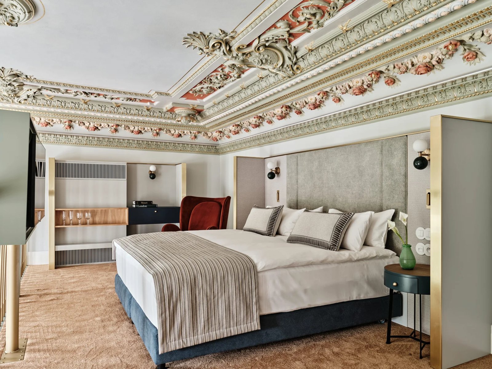 Hotel Altus Palace, rooms