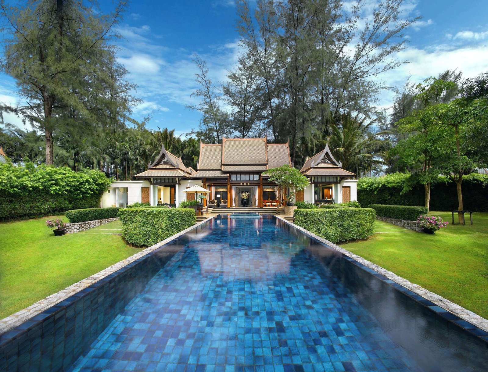 Banyan Tree Phuket — vibe