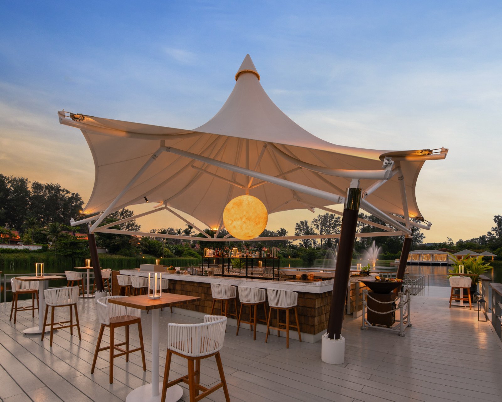 Banyan Tree Phuket, at the table