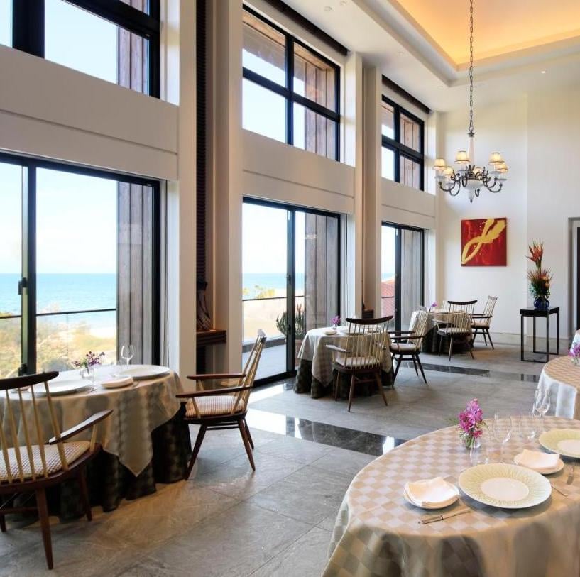 The Hiramatsu Hotels & Resorts Ginoza, french restaurant