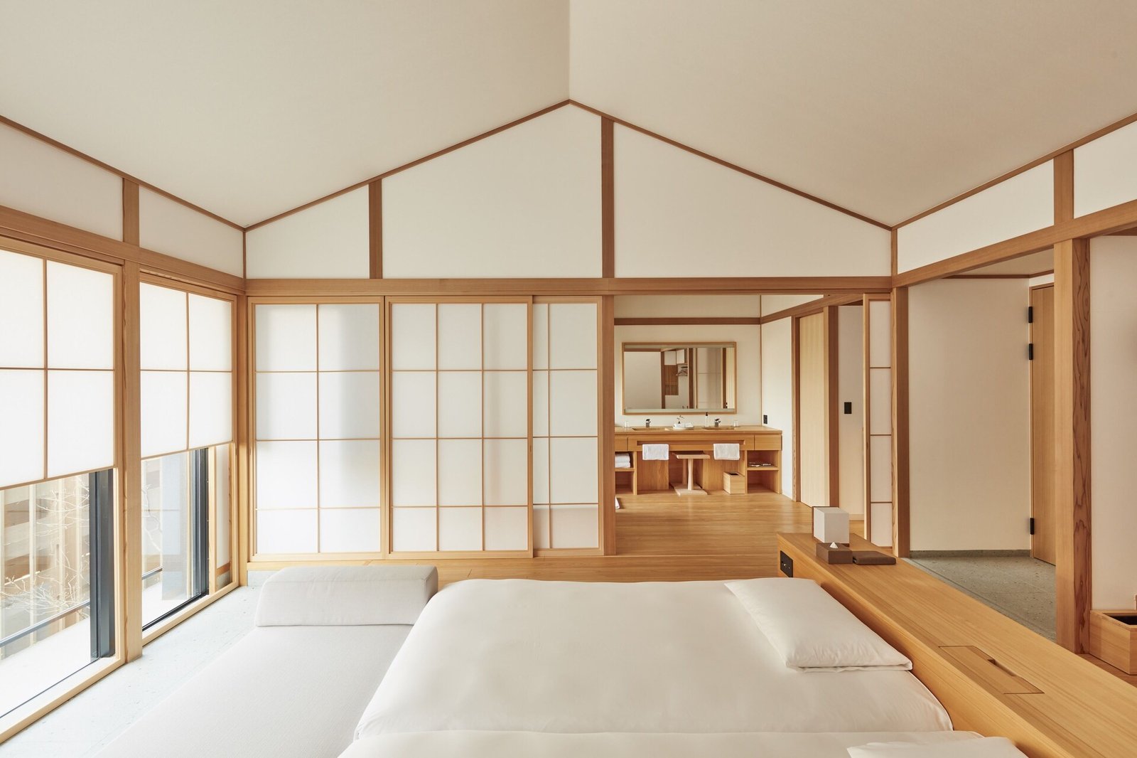 Azumi Setoda, rooms