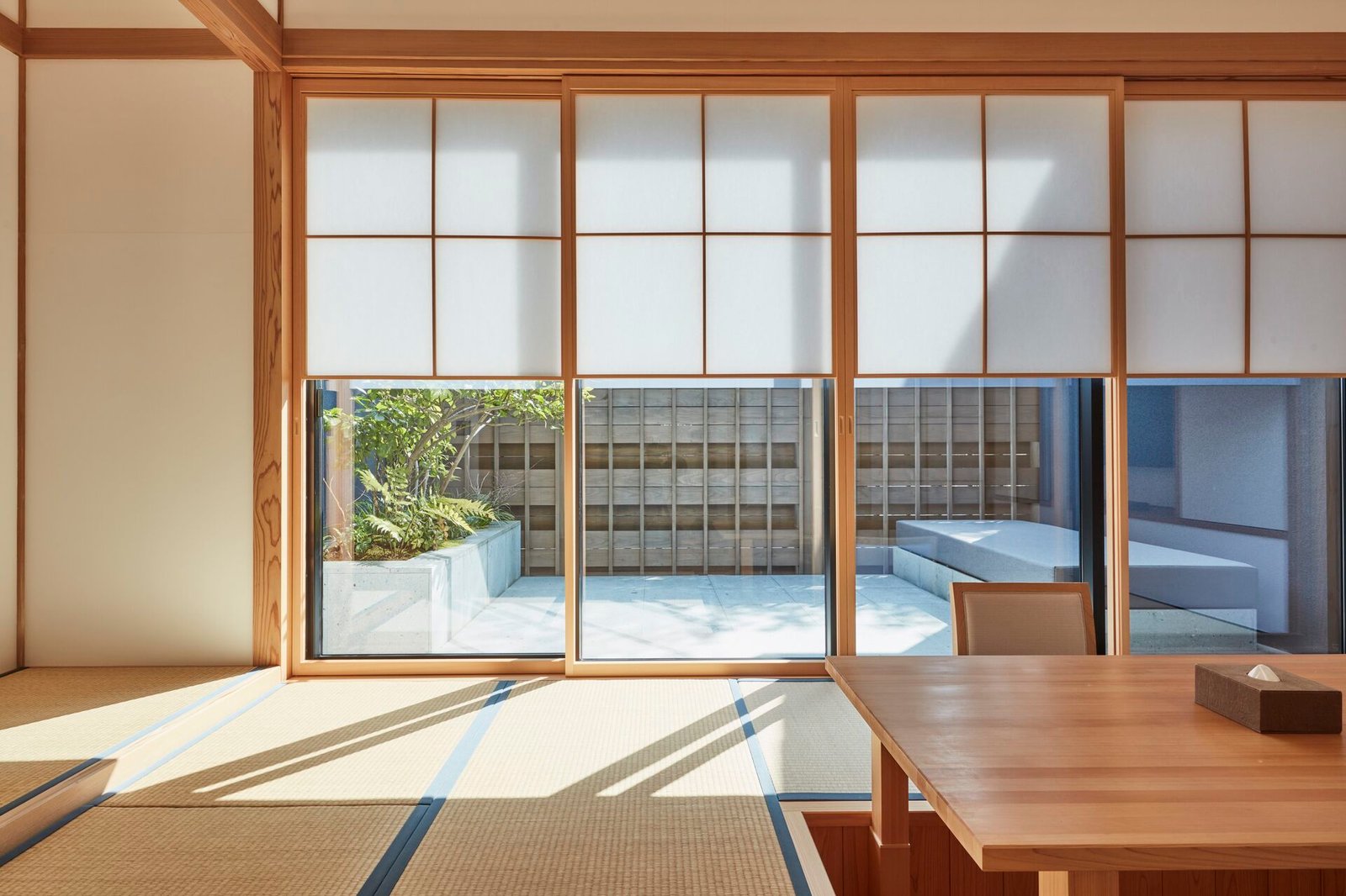 Azumi Setoda, rooms
