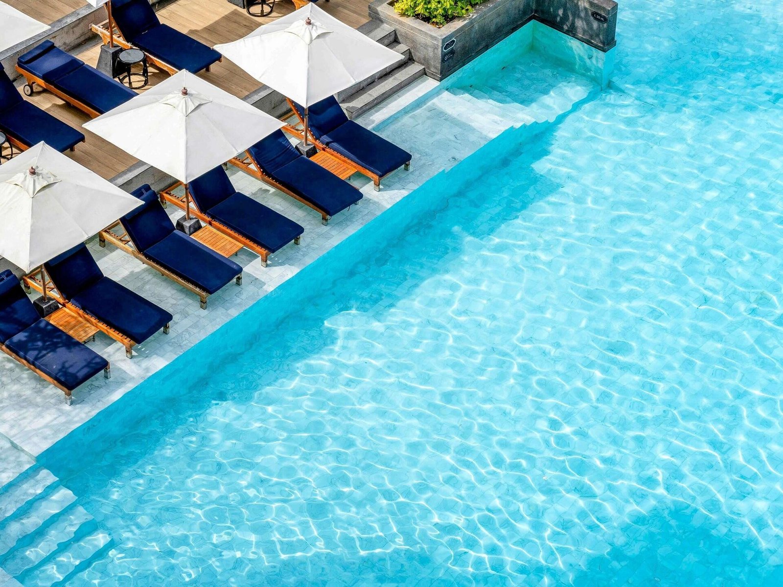 Avista Grande Phuket Karon, the pool