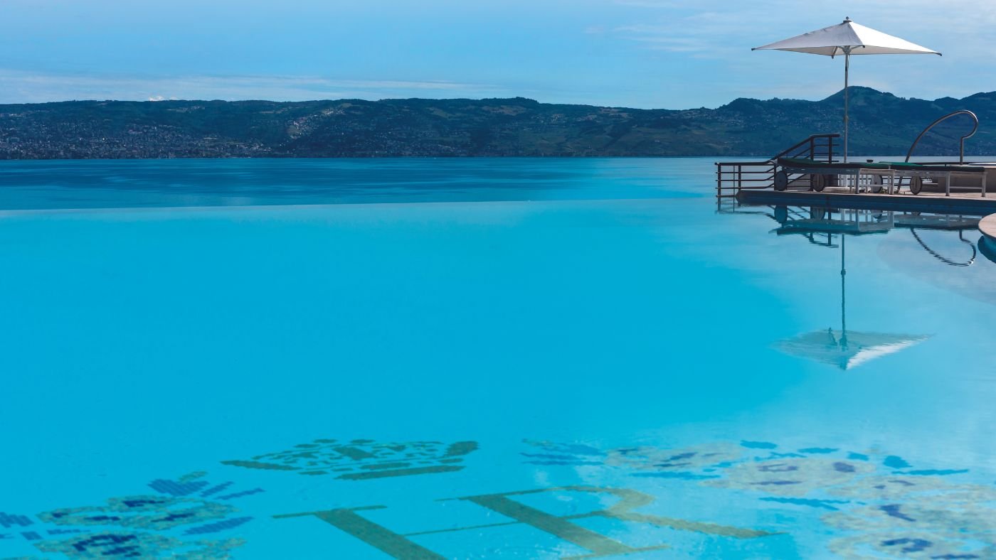 Hôtel Royal, Evian Resort, the pool