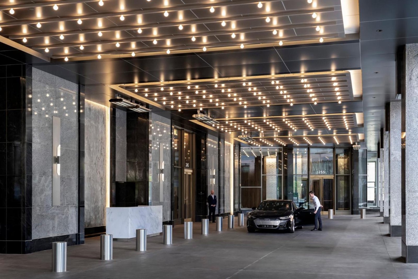 Four Seasons Hotel Minneapolis, backstory