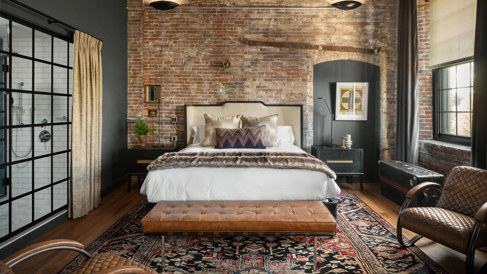 The Lincoln Hotel, rooms
