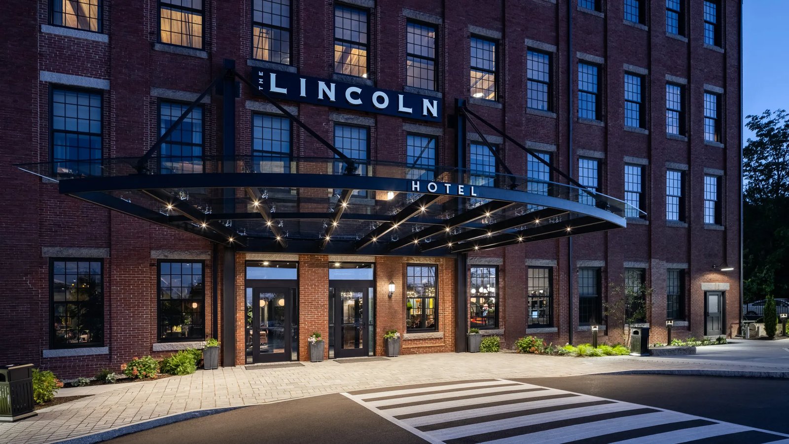 The Lincoln Hotel, backstory