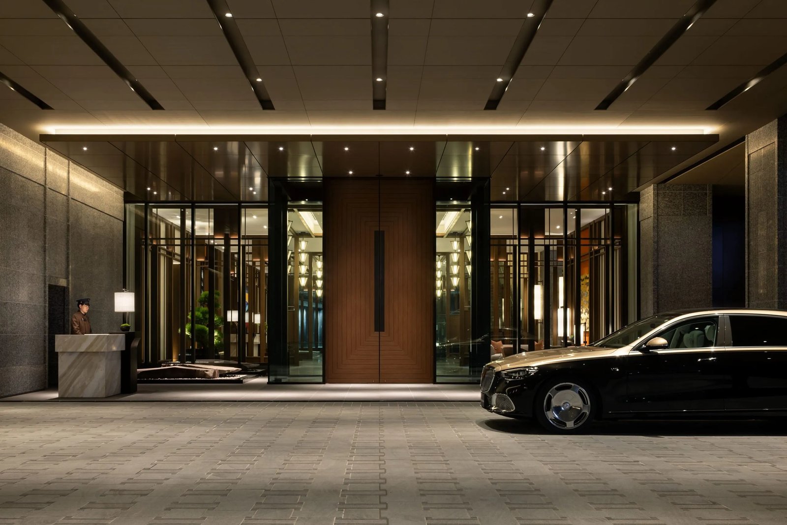 Waldorf Astoria Osaka, backstory