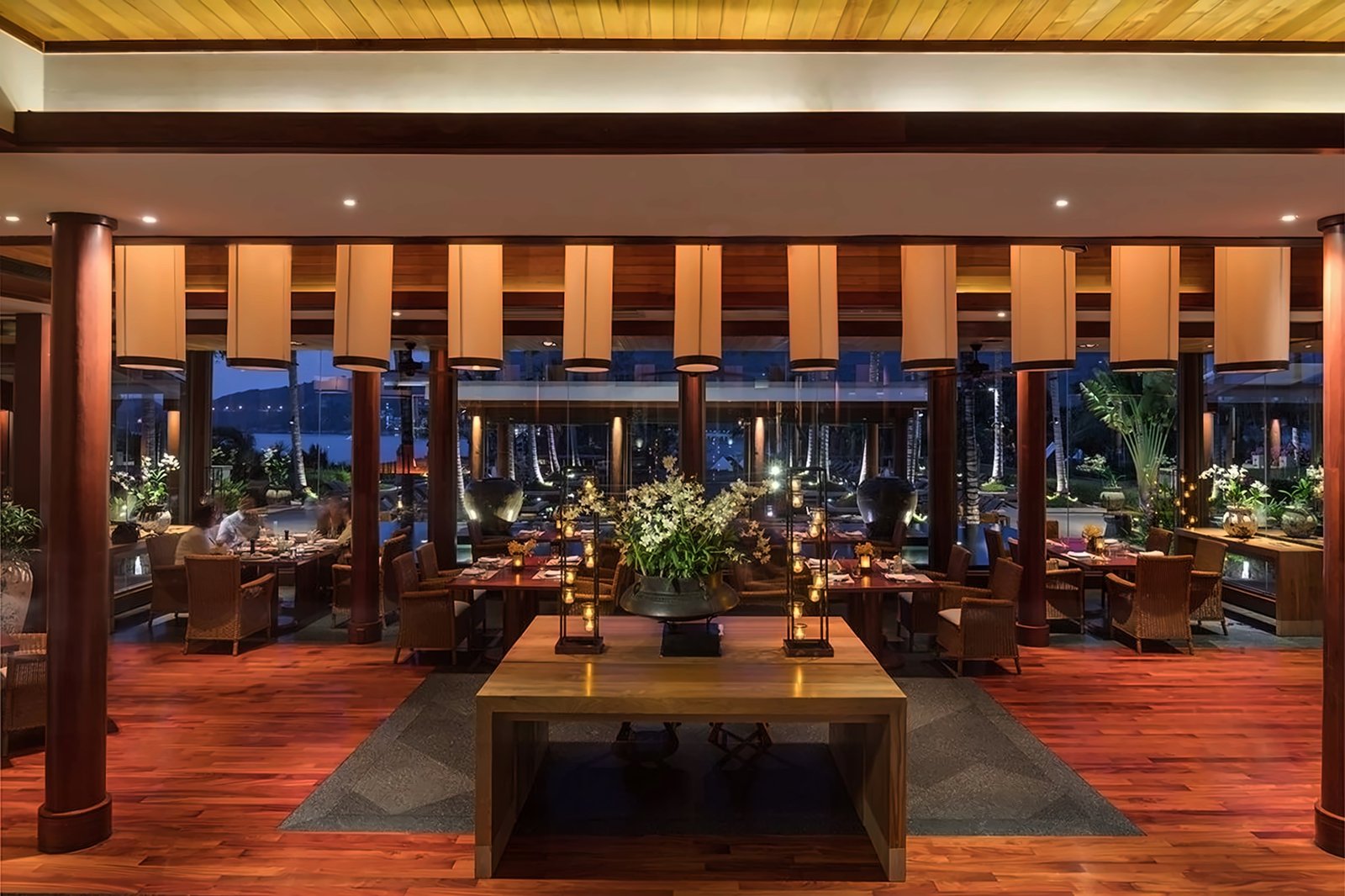Andara Resort & Villas, silk restaurant & bar