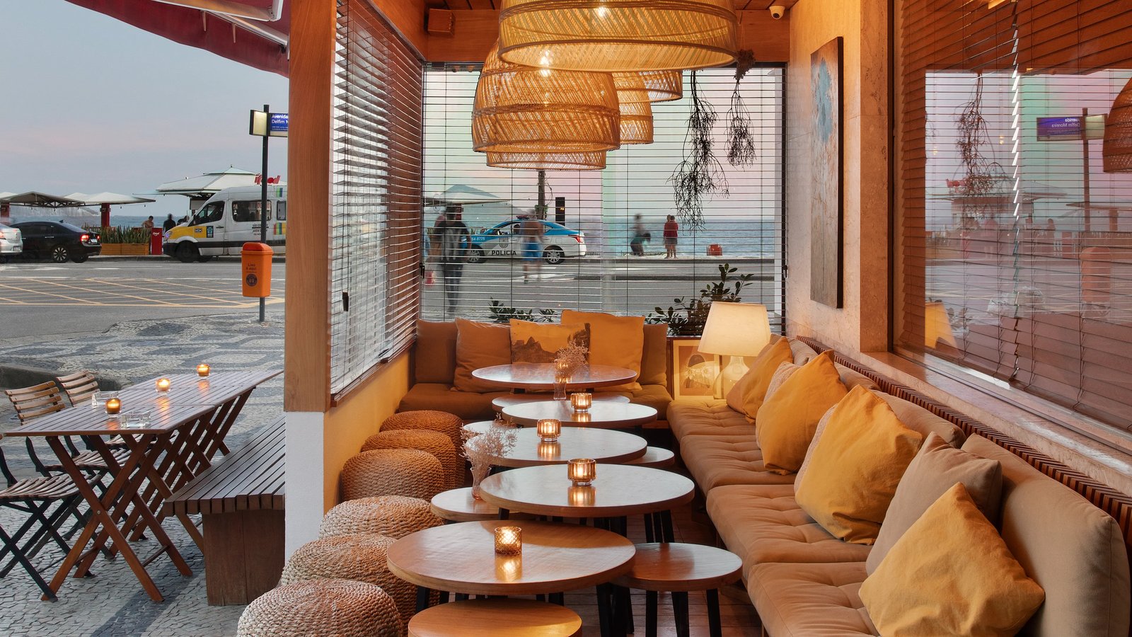 Janeiro Hotel, cedilha bar & restaurante
