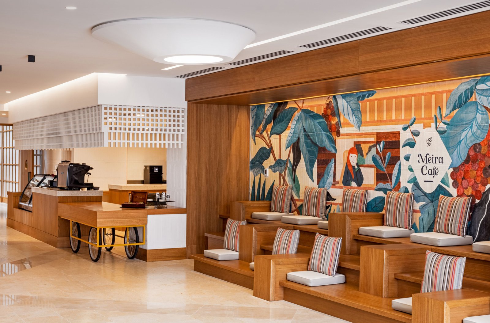 Barranquilla Marriott Hotel, at the table