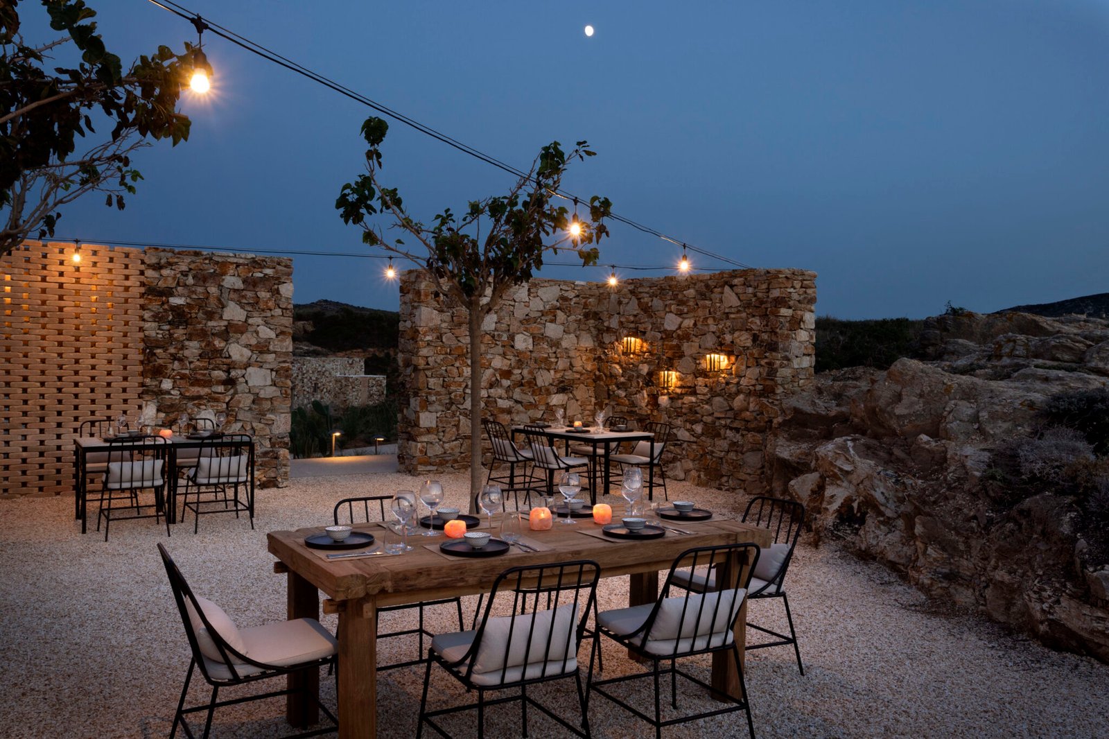The Rooster Antiparos, the restaurant