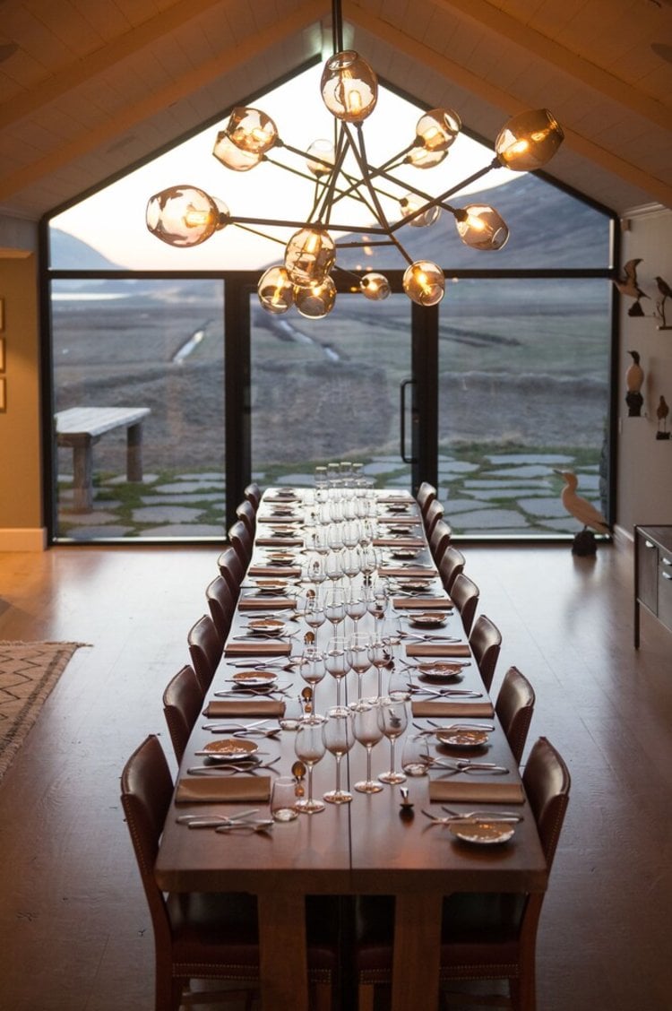 Eleven Deplar Farm, dining room