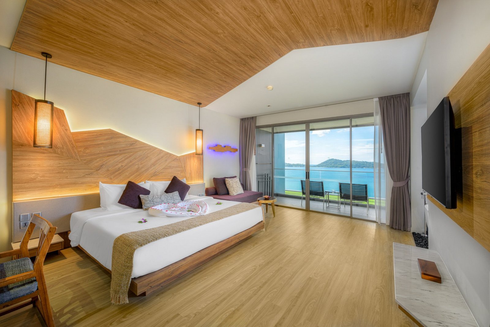 Kalima Resort & Spa Patong, rooms