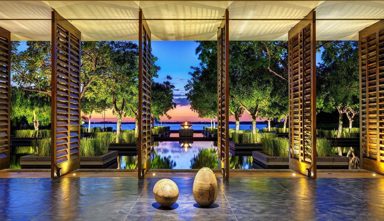 NIZUC Resort & Spa