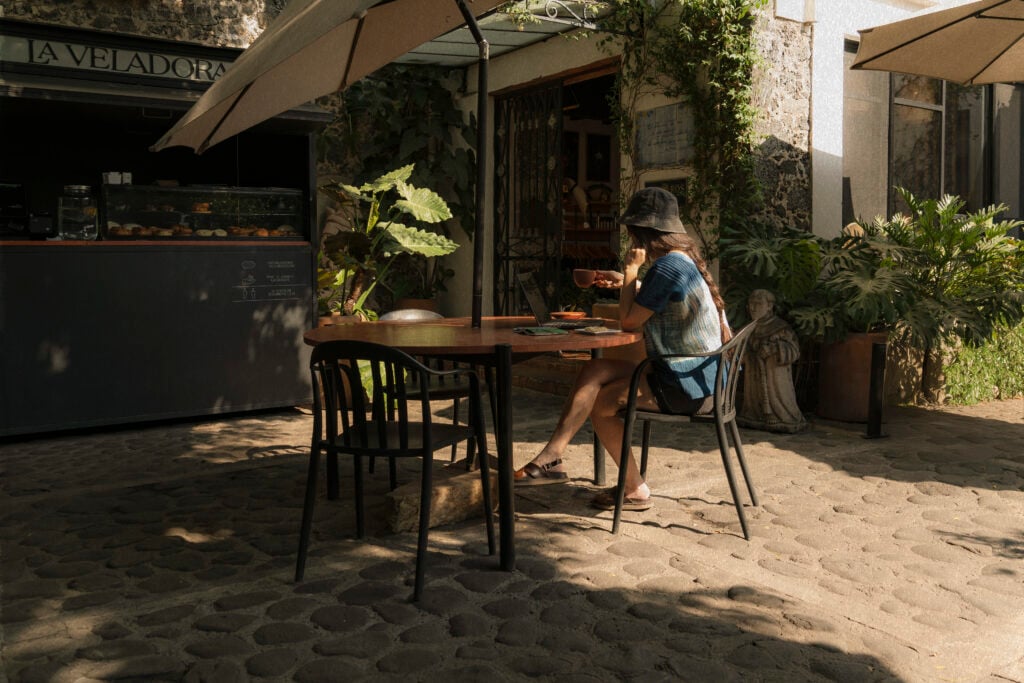 Casa Fernanda Hotel Boutique, at the table