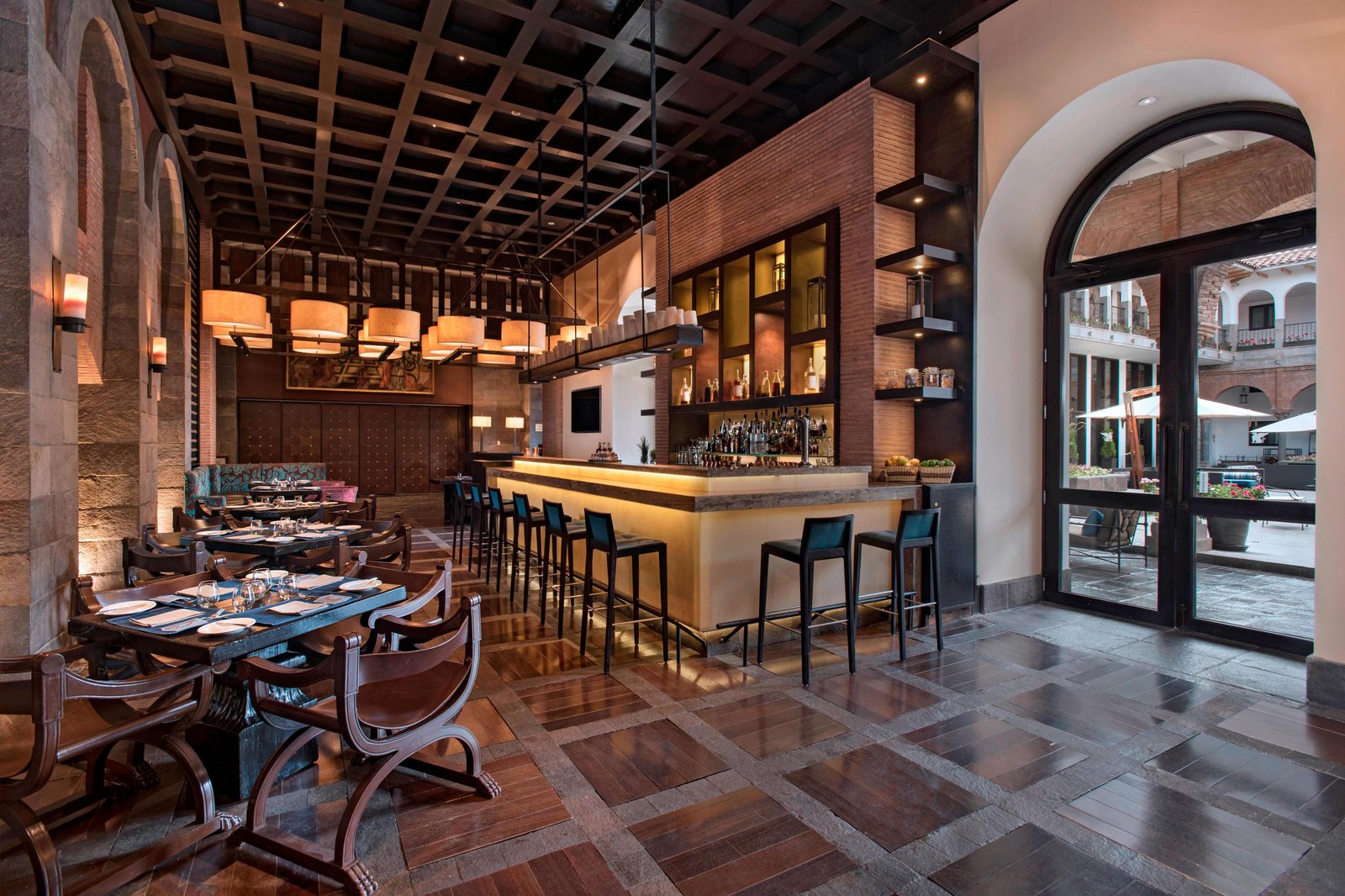 JW Marriott El Convento Cusco, at the table