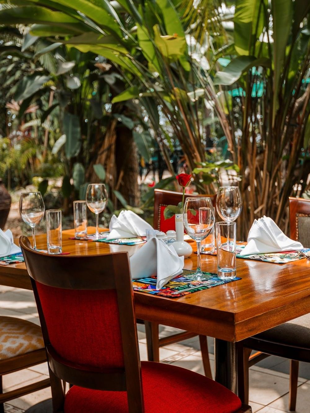 Kigali Serena Hotel, sokoni restaurant