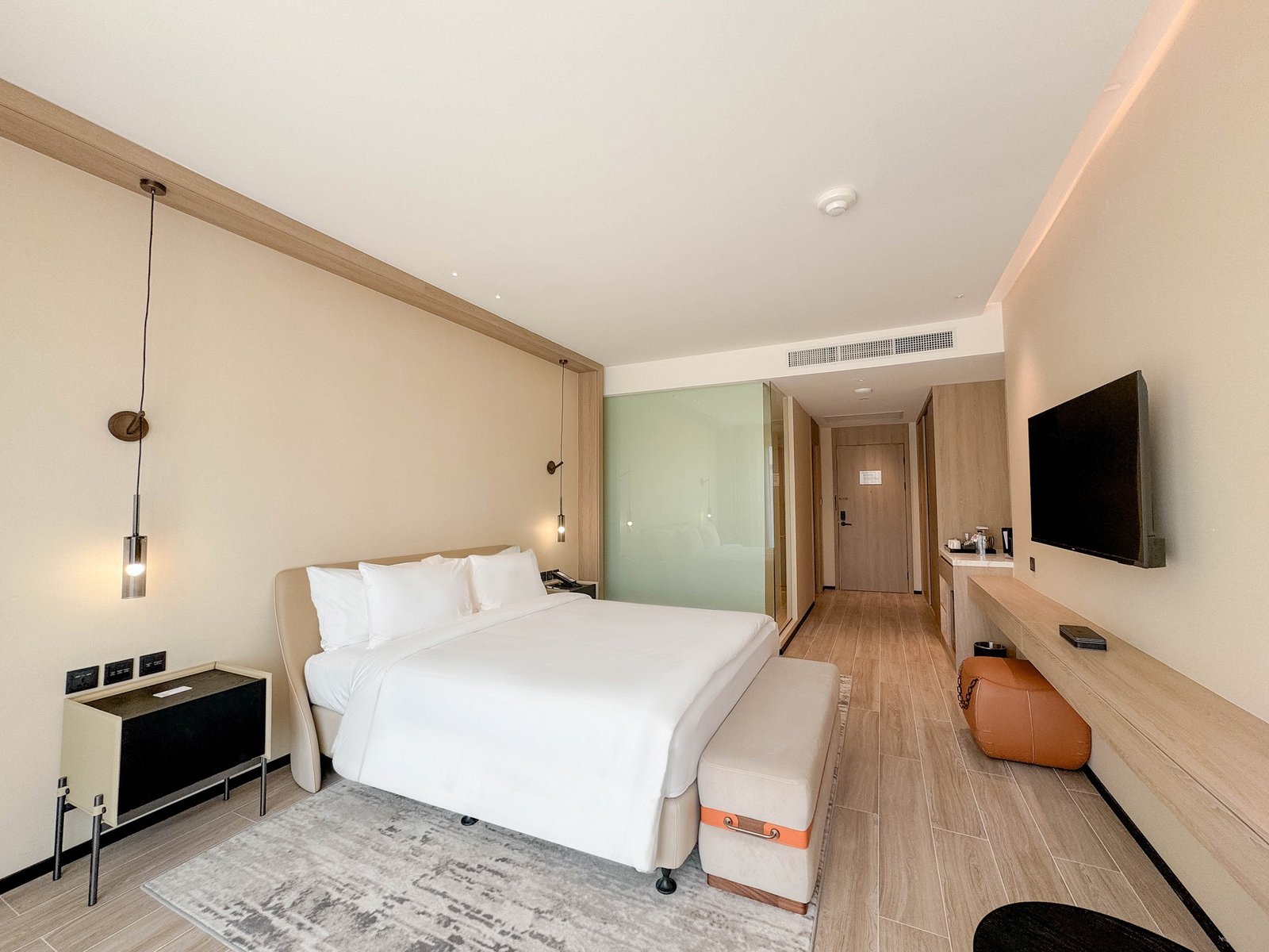 Laya Resort Phuket — vibe