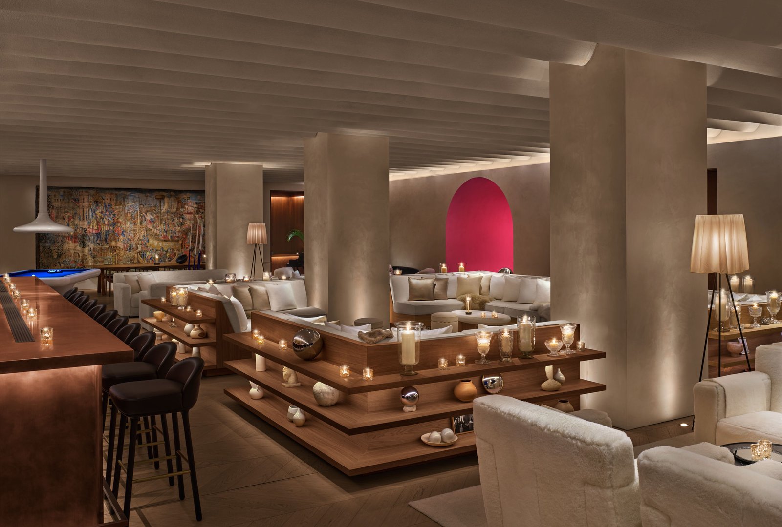The Madrid EDITION, lobby bar