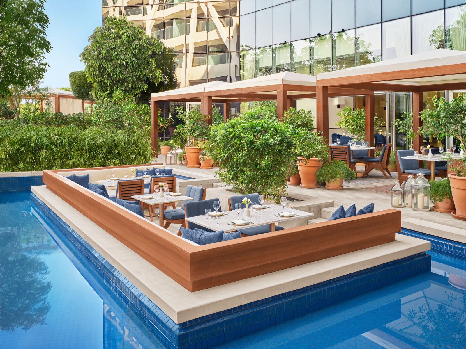 The Abu Dhabi EDITION, alba terrace