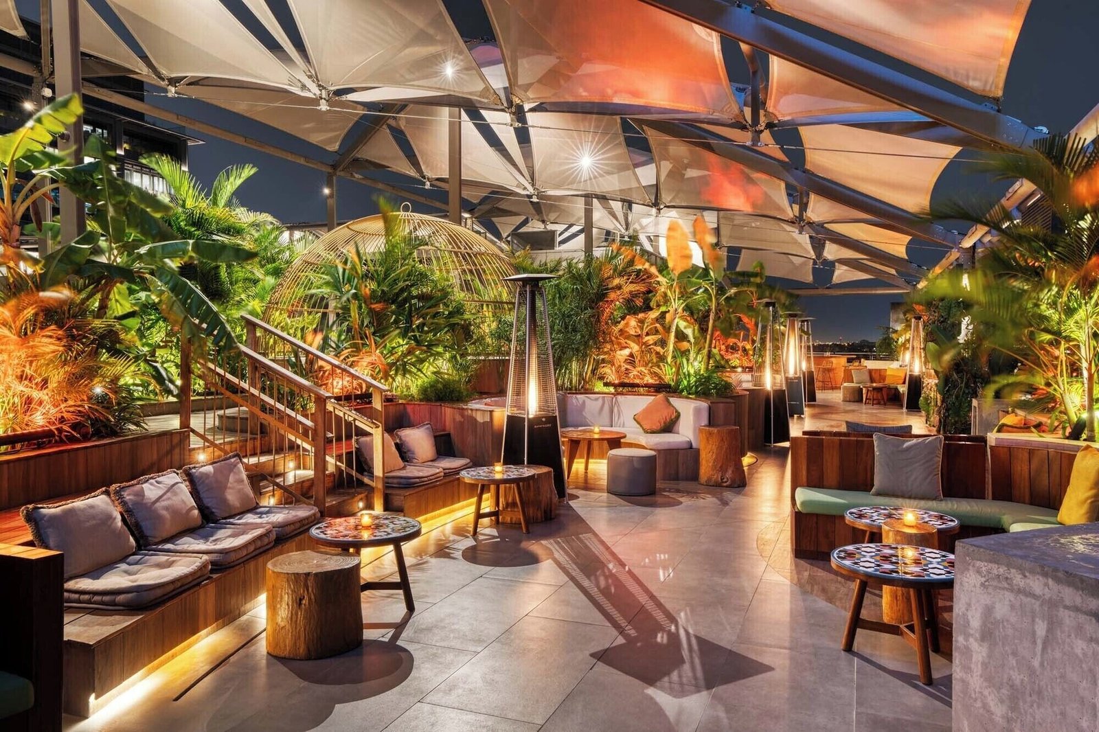 25hours Hotel Dubai One Central, monkey bar