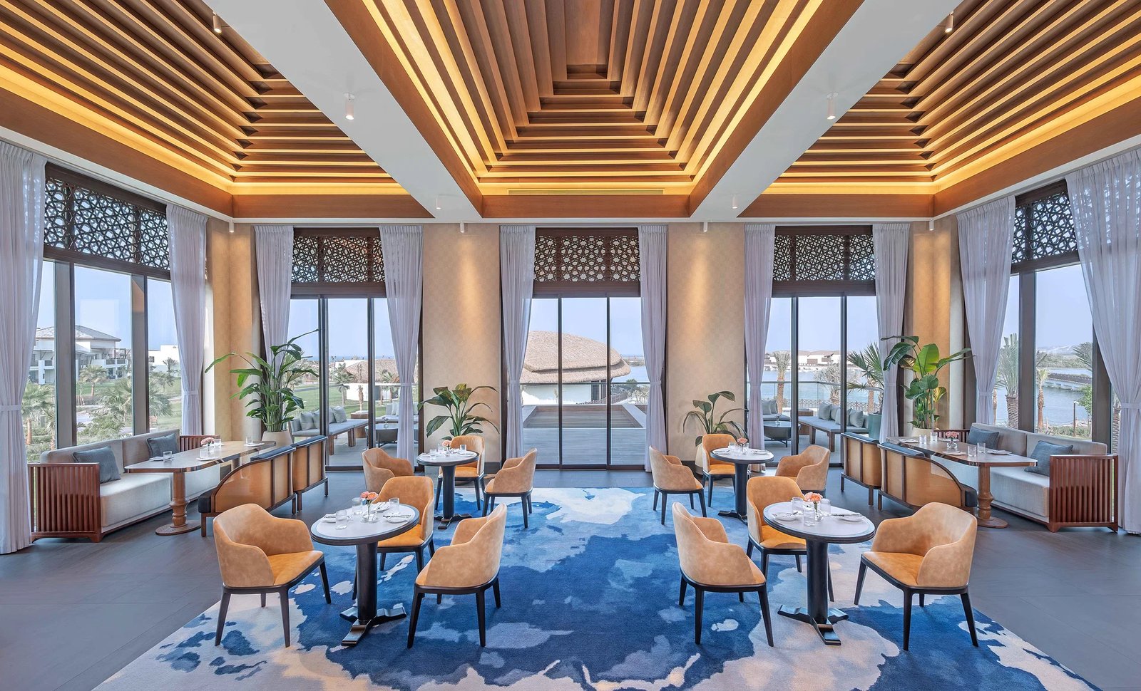 Anantara Mina Ras Al Khaimah Resort, eat & drink