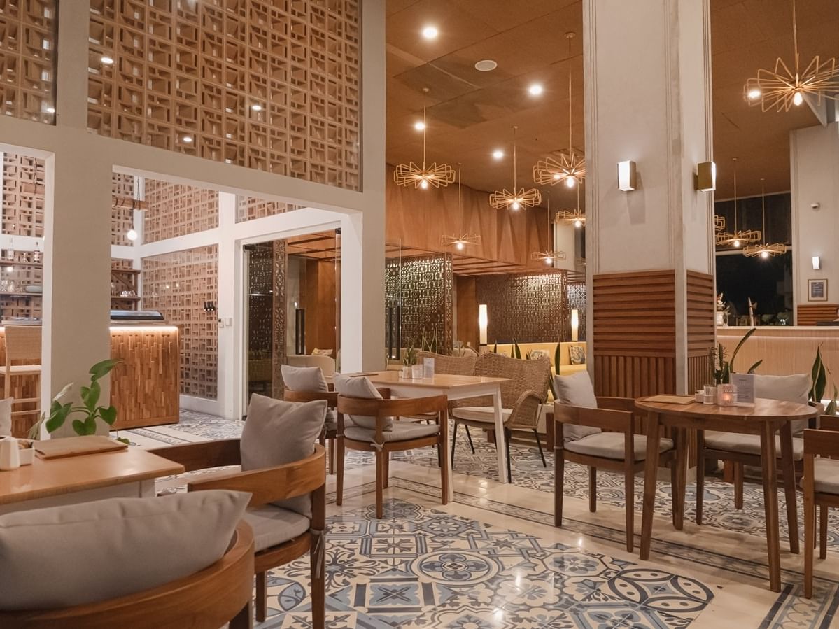 Eastin Ashta Resort — vibe