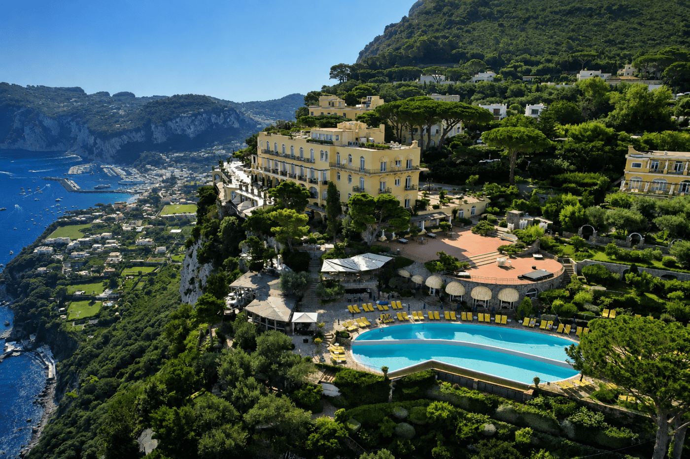 Hotel Caesar Augustus, backstory