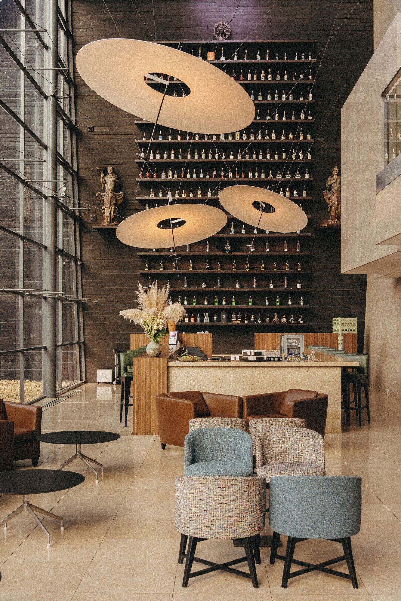 Hotel Unique, eat & drink