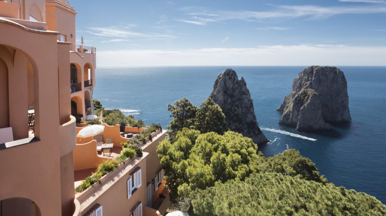 Hotel Punta Tragara, backstory