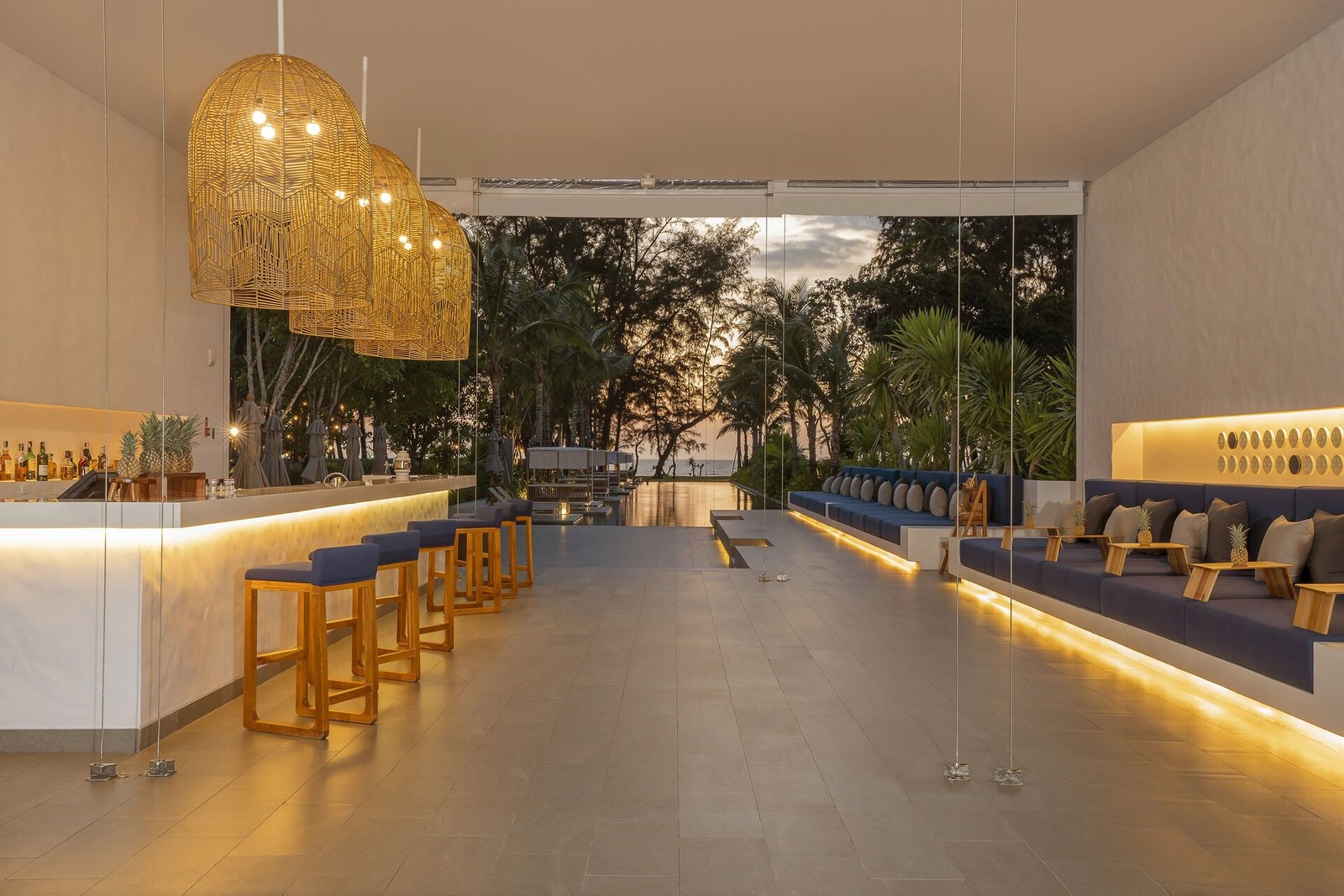 Melia Phuket Mai Khao Hotel, gaia beach club