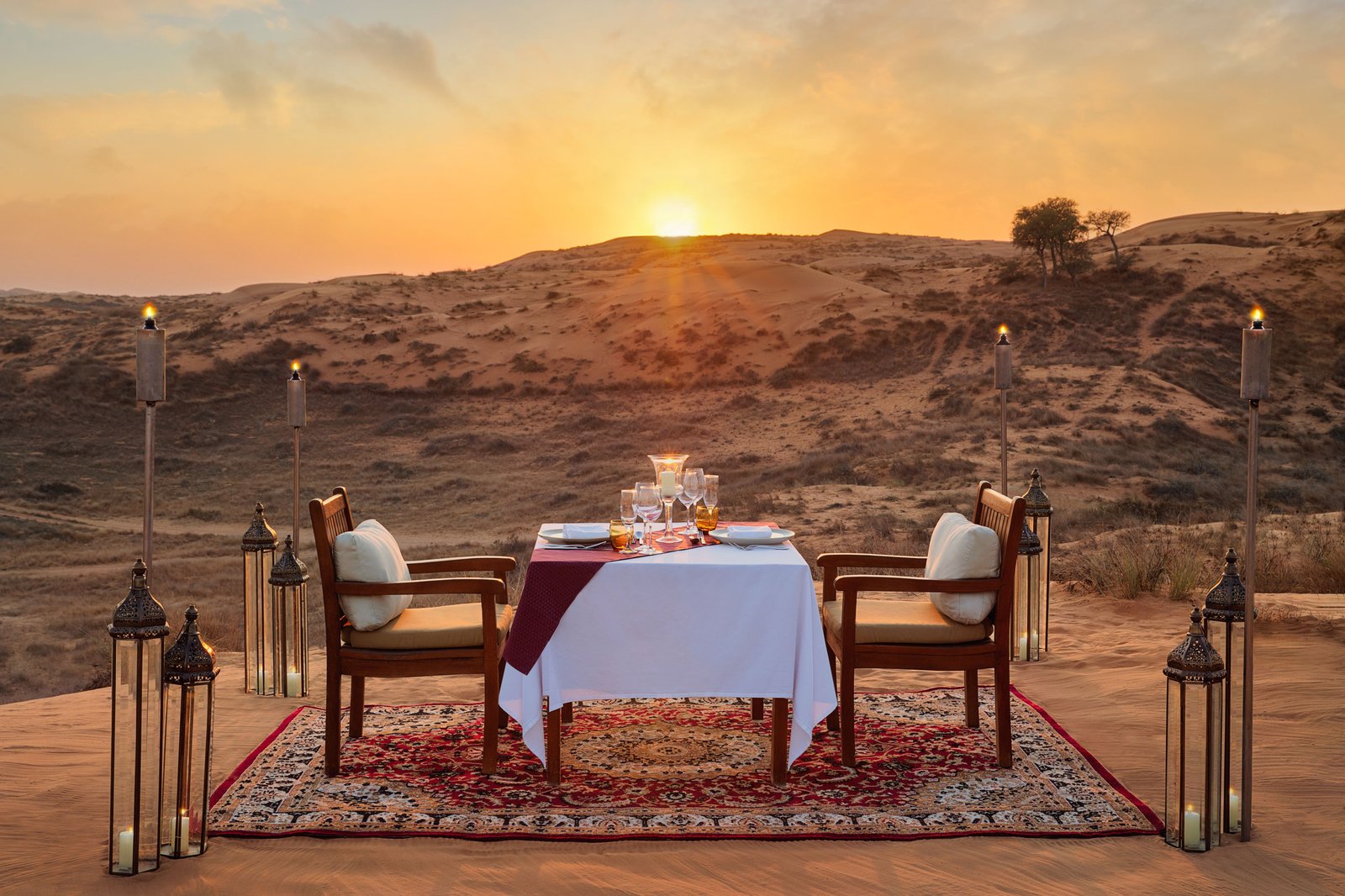 The Ritz-Carlton Ras Al Khaimah, Al Wadi Desert, eat & drink