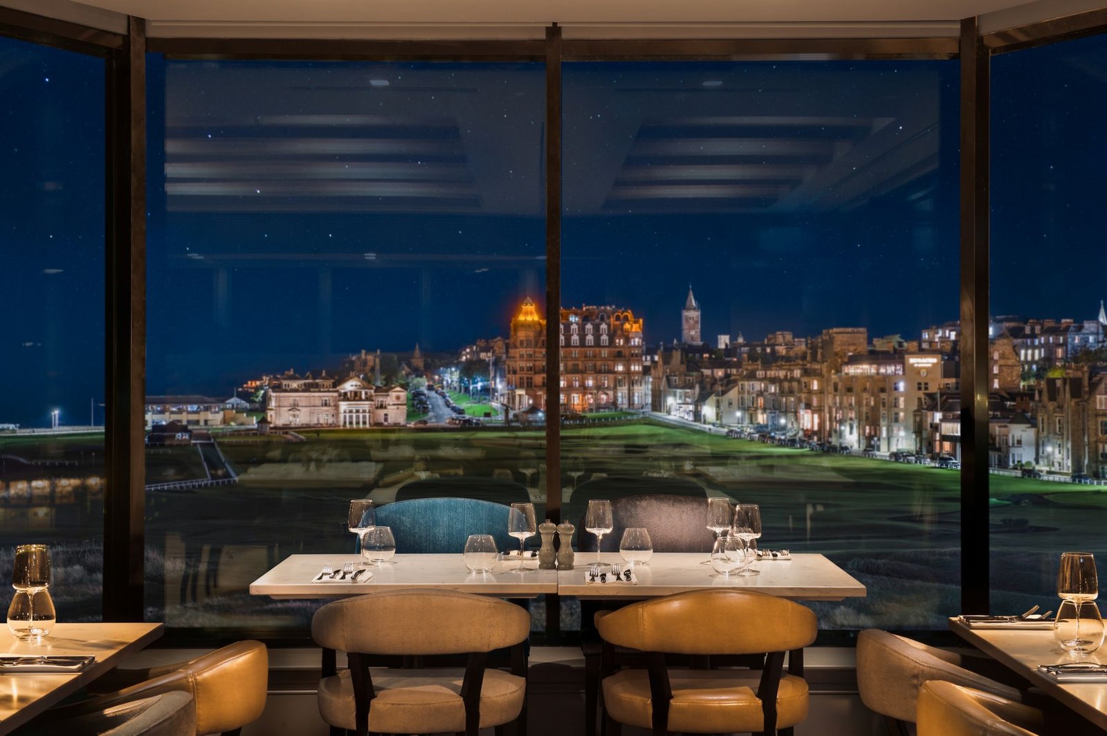 Old Course Hotel, at the table