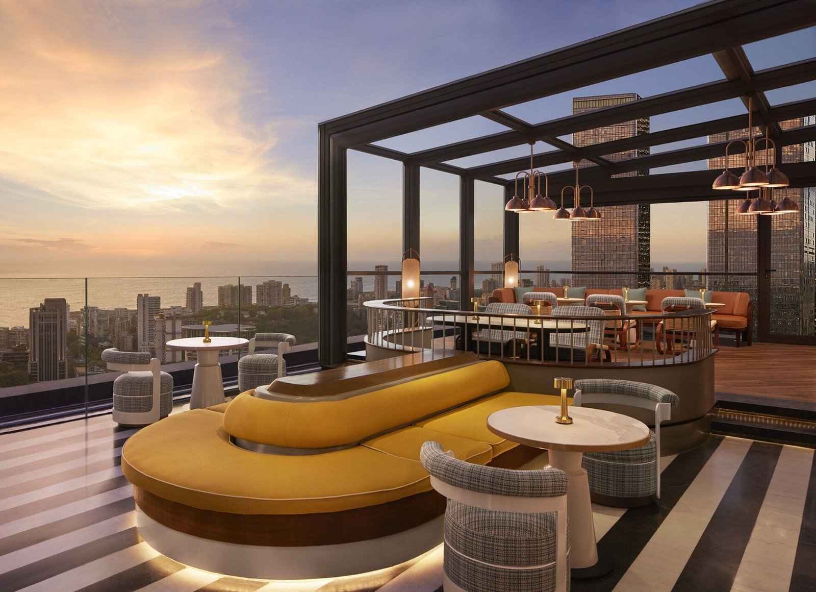 Four Seasons Hotel Mumbai, eat & drink