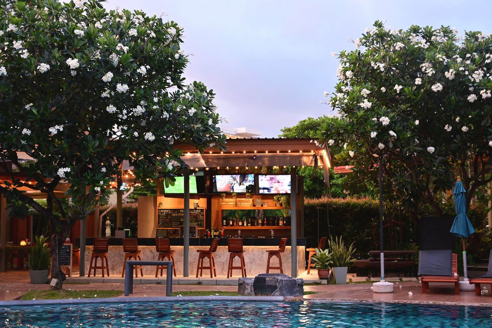 Metadee Concept Hotel, at the table