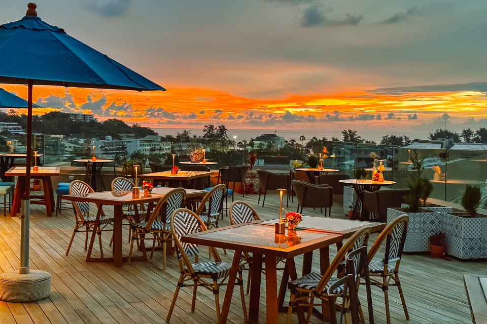 Metadee Concept Hotel, moon terrace rooftop bar & restaurant