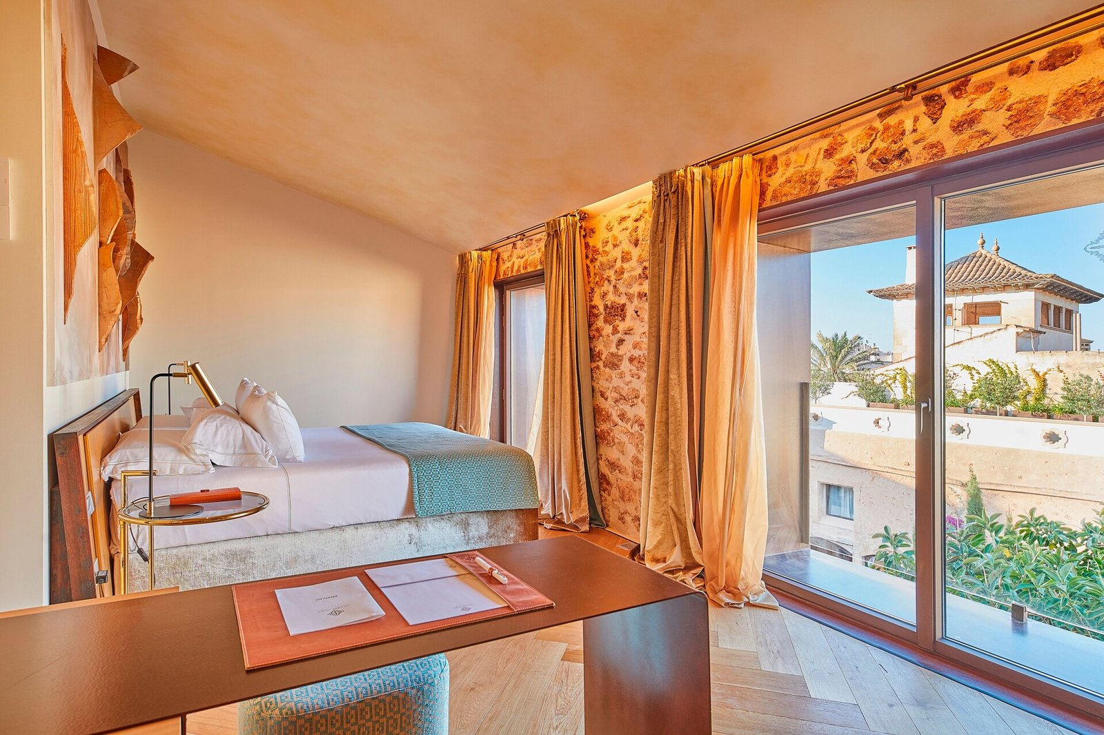 Sa Creu Nova, rooms