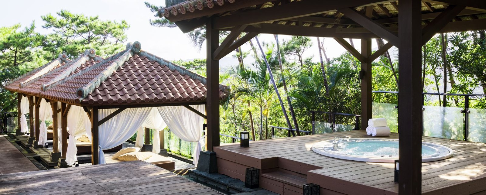 The Ritz-Carlton Okinawa — vibe