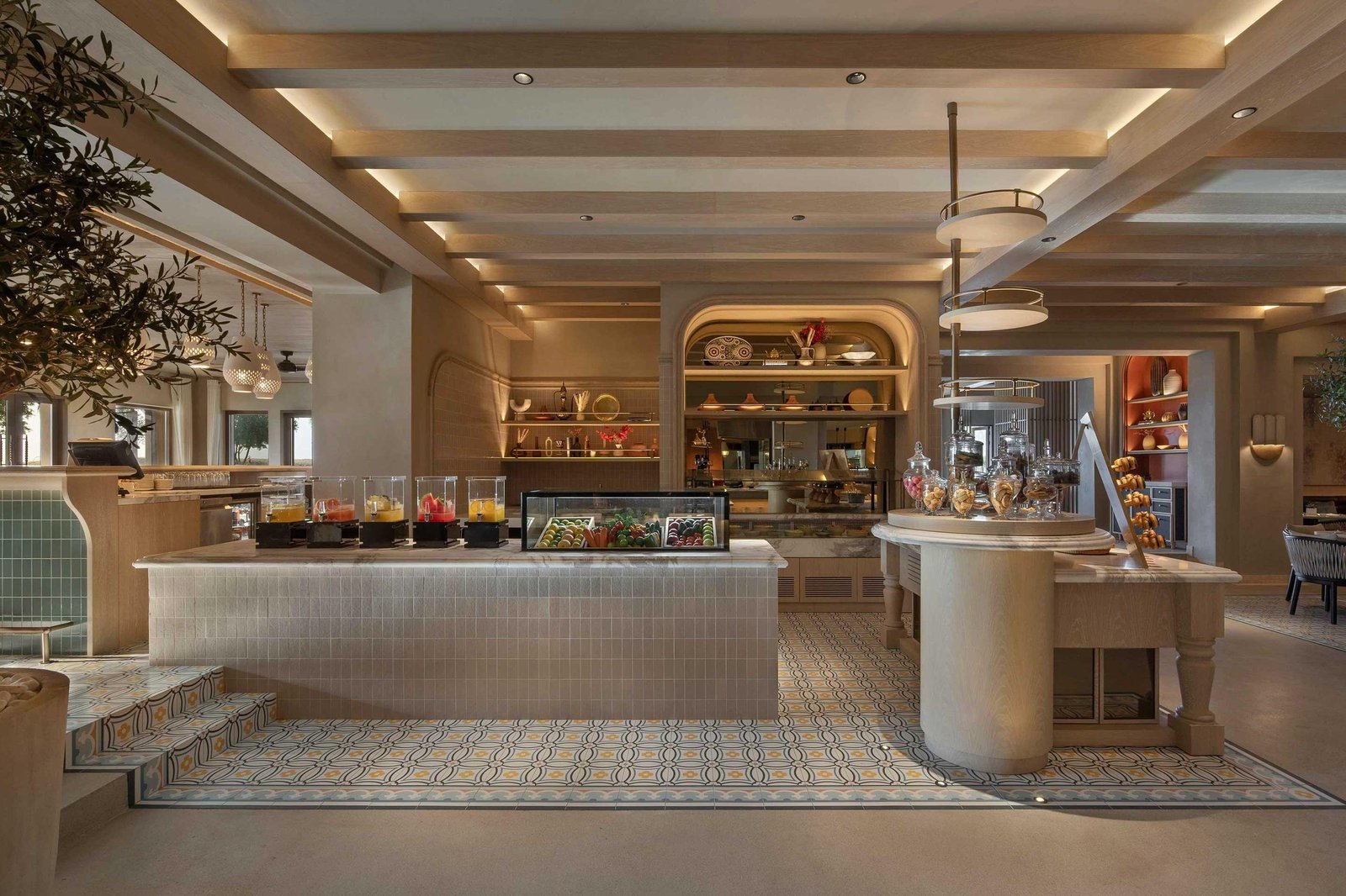 Bab Al Shams - A Rare Finds Desert Resort, eat & drink