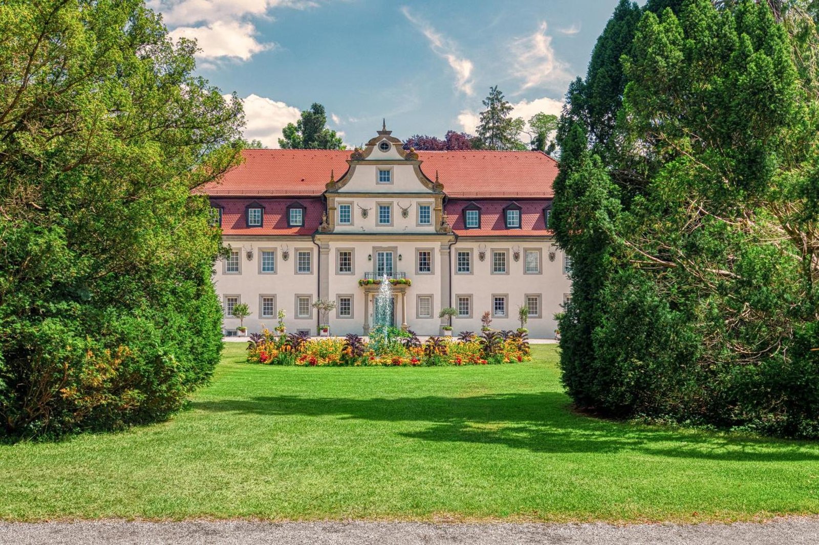 Wald & Schlosshotel Friedrichsruhe, how it began