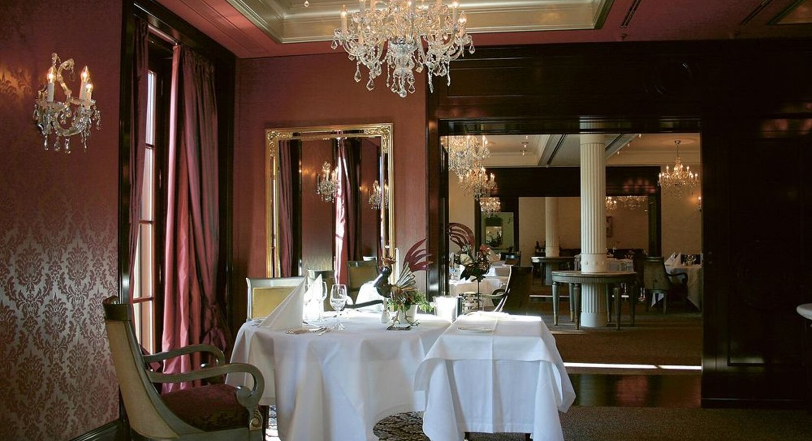 Wald & Schlosshotel Friedrichsruhe, le cerf