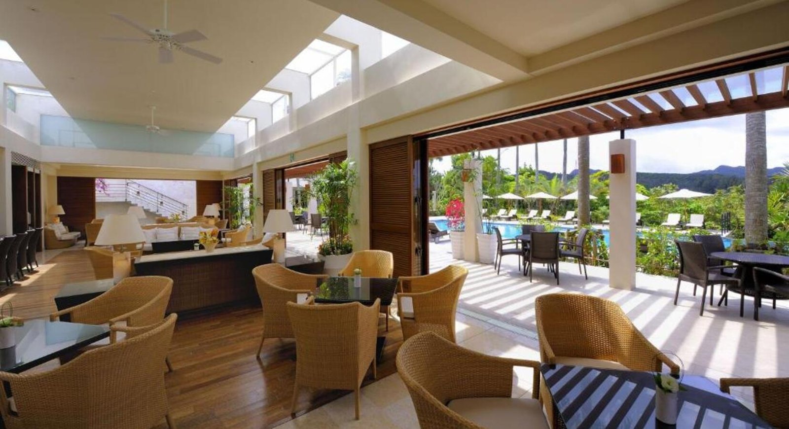 The Atta Terrace Club Towers — vibe